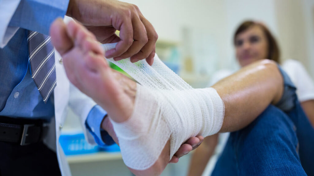 How Should You Handle Sports Injuries?